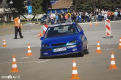 slalom_slika_za_pozadinu